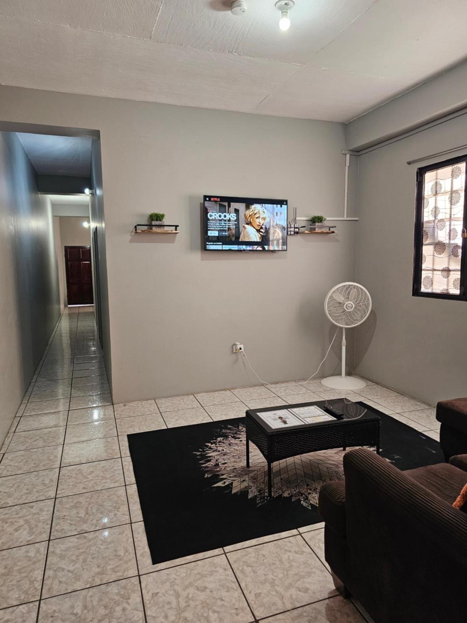 2Br Apt In St Helena - 6Mins From The Airport Perfect For Short And Long Stays Piarco Exterior foto